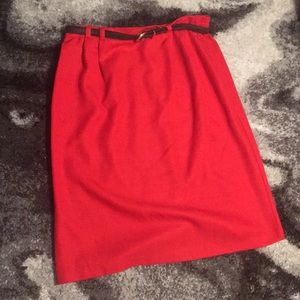 VTG Red Belted Wiggle Skirt 🍎